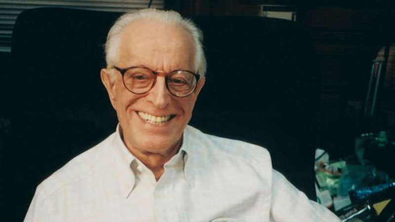 ο Albert Ellis