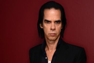 Ο Nick Cave μιλά για την έμπνευση που αντλεί από τον θάνατο και τον Θεό